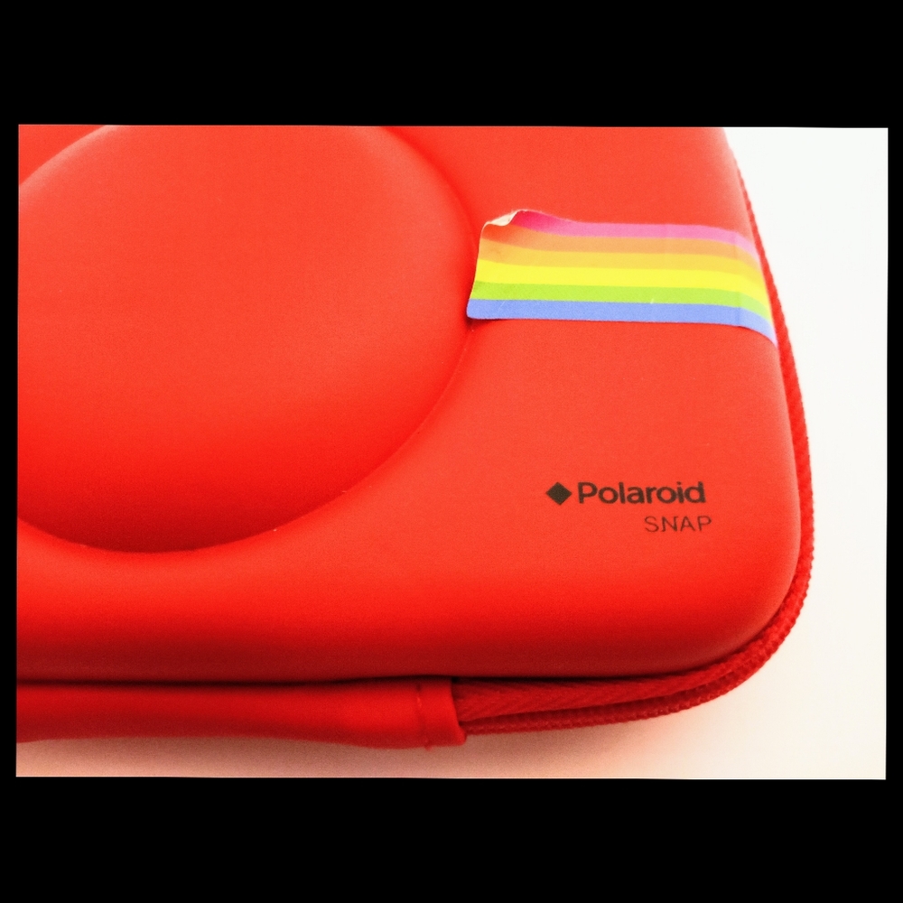 Polaroid Snap Case "Red" - Picture 13 of 14